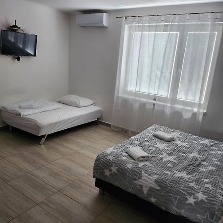 Apartmány Roland Veľký Meder Exterior foto